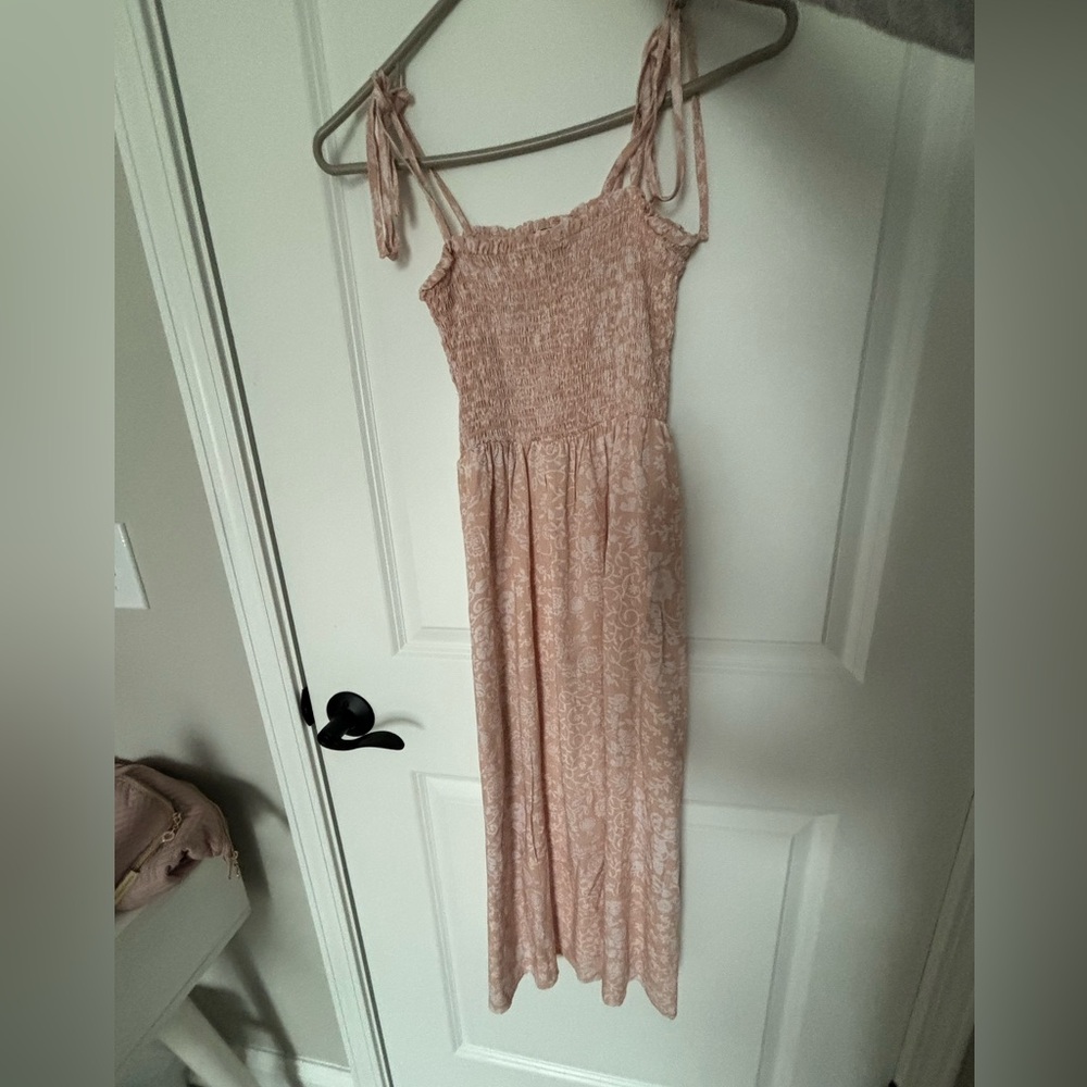 Forever 21 dress size small floral pattern